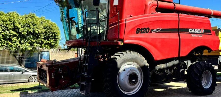 7-COLHEITADEIRA 8120 – CASE IH